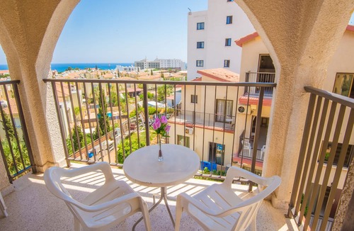 Pernera Apartment | Windmills Hotel Apartments