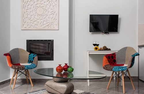 Larnaca Apartment | Mesogios House Suites
