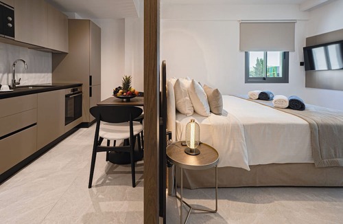 Paphos Apartment | Avenue by Deserve