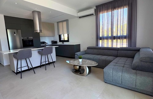 Dasoupolis Apartment | Hypnos Park View