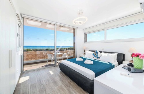 Ayia Thekla Villa | Infinity View - Three Bedroom Villa, Sleeps 6