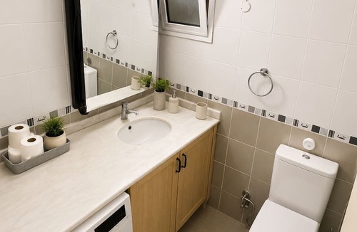 Kyrenia Apartment | Kyrenia Beachfront 2 Bedroom Apartment