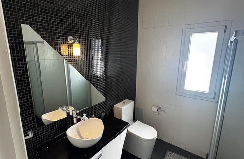 Kyrenia House | Girne, Private villa close to the sea and close to Hotels & Casino