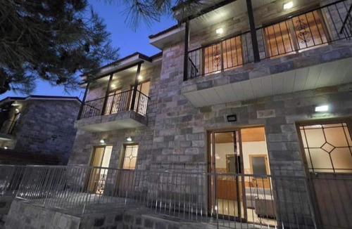Foini Apartment | Platres Villas: Studio 4 - with Mountain View