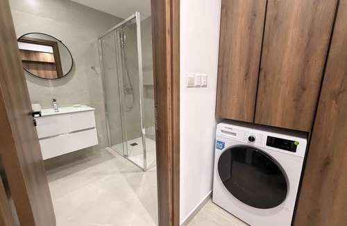 Lakatamia Apartment | Cecilia Suite #202 - 1BDR - 24/7 Concierge