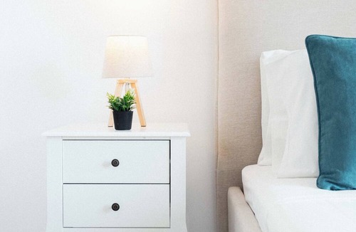 Neapolis Apartment | Modern Central Studio Walk to Beach & Dining