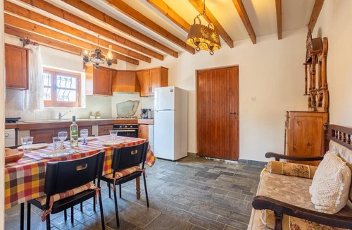 Pomos Villa | Villa Petroktisto - Three Bedroom Villa, Sleeps 6