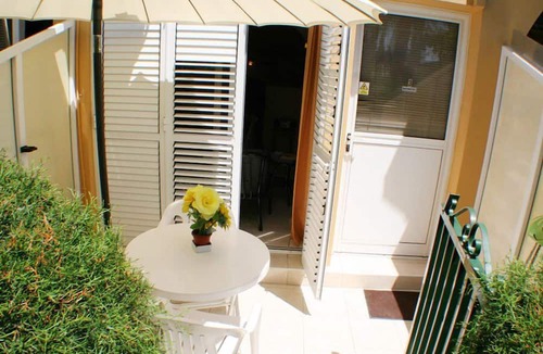 Paphos Apartment | Apollonia Holiday Apartments