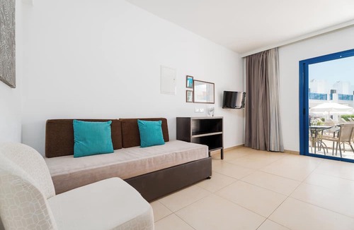 Ayia Napa Apartment | Kritamo Beach Hotel Apartments