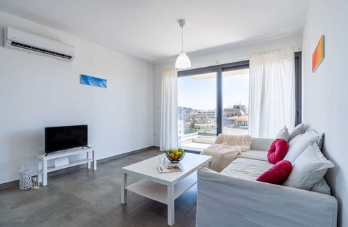 Larnaca Apartment | Maryam's 2-BR Apt Facing Larnaca Harbor W/Pool