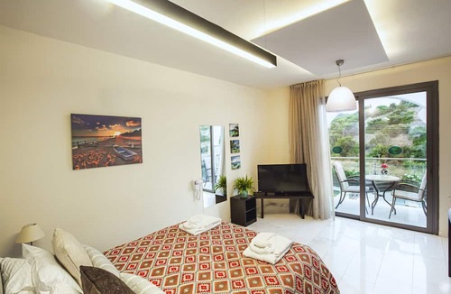 Latchi Apartment | Latchi Escape Hotel & Suites