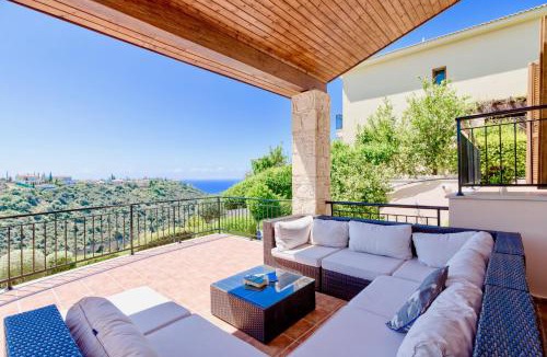 Aphrodite Hills Villa | 4 bedroom Villa Helidoni with private infinity pool, Aphrodite Hills Resort
