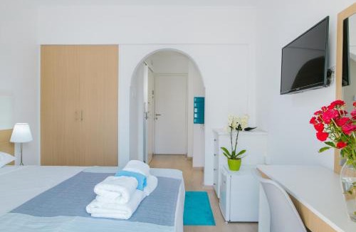 Larnaca City Centre Apartment | Stephanie Studios