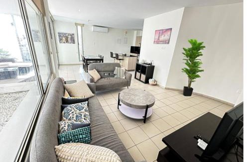 Larnaca City Centre House | Charming City Centre Apt w Pool - City Flats 303