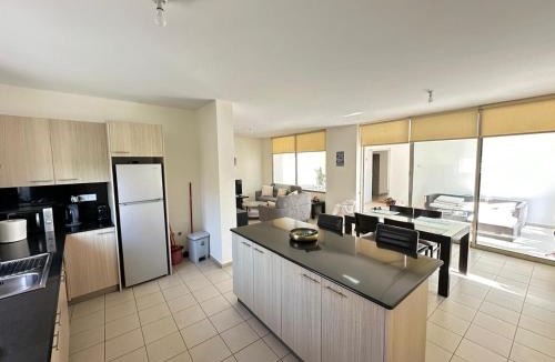 Larnaca City Centre House | Modern City Centre Apt with Pool - City Flats 303