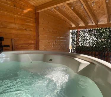 Politiko House | Ktima Terra, Mountain Retreat with Private Jacuzzi