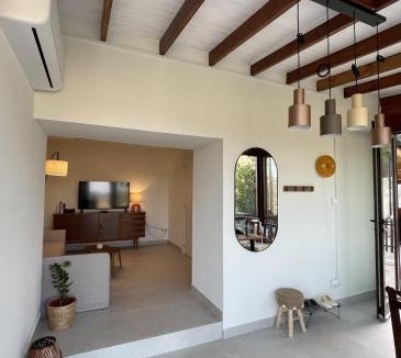 Politiko House | Ktima Terra, Mountain Retreat with Private Jacuzzi