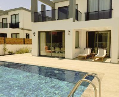 Egkomi Villa | Modern Villa with Private Pool - 5 min to the Sea
