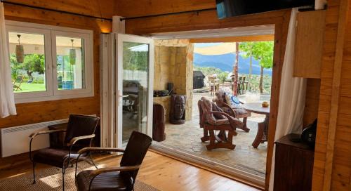 Vasa Koilaniou Villa | pinecone Luxury villa