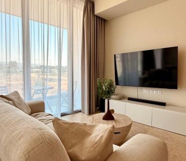 Emba Apartment | Avalon Gardens B101 - Designer Resort Studio