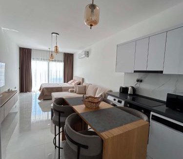 Trikomo Apartment | New Luxury Studio In Caesar Resort & Spa