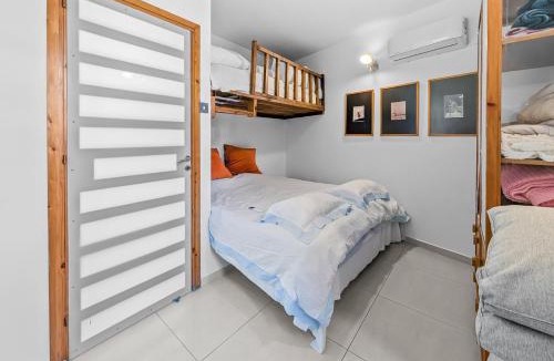 Lasa House | Zoe