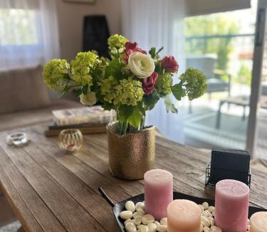 Lykabittos Apartment | Golden nest Lykavitis stylish city escape