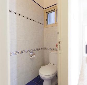 Historical Center Apartment | Central, Homely & Bright Gem with Balcony, Fast WiFi & Workspace by The Front Desk