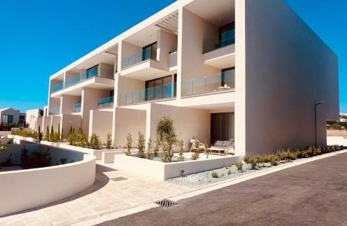 Emba Apartment | Avalon Gardens A202 - Designer Resort Apartment