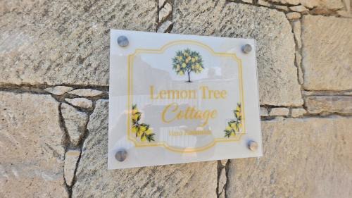Vasa Koilaniou House | Lemon Tree Cottage-Vasa Koilaniou