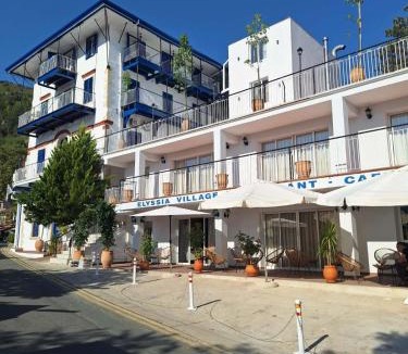 Pedhoulas Hotel | Elyssia Boutique Hotel