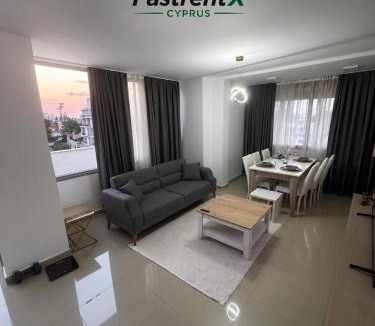 Kyrenia Apartment | Girne, Luxury Penthouse, Sunset and Sea View