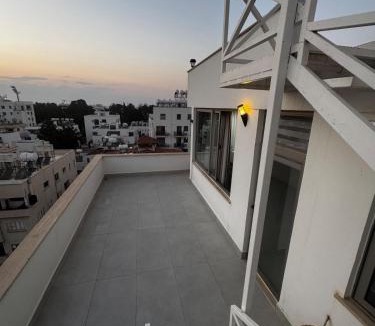 Kyrenia Apartment | Girne, Luxury Penthouse, Sunset and Sea View