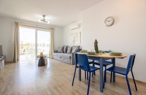 Lykabittos Apartment | Bright 1BR with Balcony, Lykavitos, Nicosia