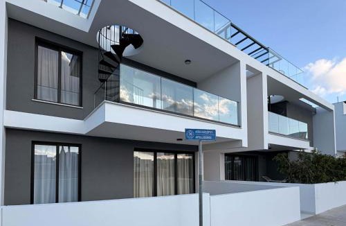 Lakatamia Apartment | Cecilia Luxury Suite