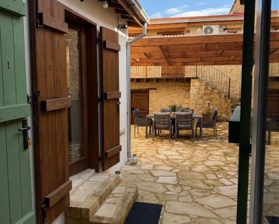Lofou Bed & Breakfast | Eftychia's House