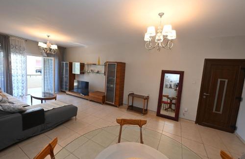 Agios Athanasios Apartment | 50 meters to the beach 3 bedroom appartment