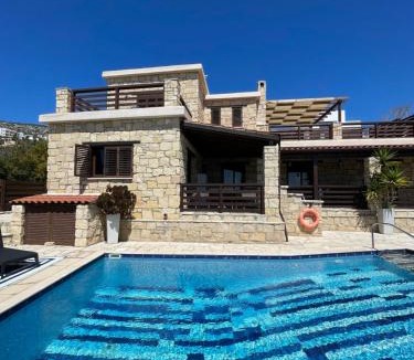 Peyia Town Villa | Villa Balmoral