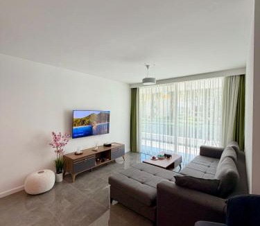 Trikomo Apartment | Grand Sapphire modern 2 Bedroom Apartment with Terrace