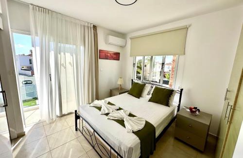 Ayia Thekla Villa | Mediterranean Oasis Villa - Ayia Thekla Beach