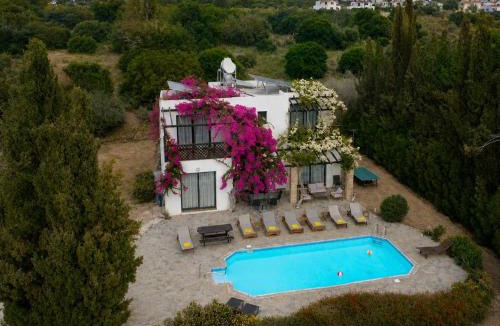 Kissonerga Villa | Banana Sunset Villas