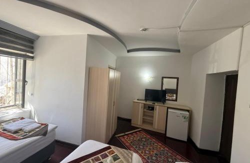 Politiko Hotel | City Hotel