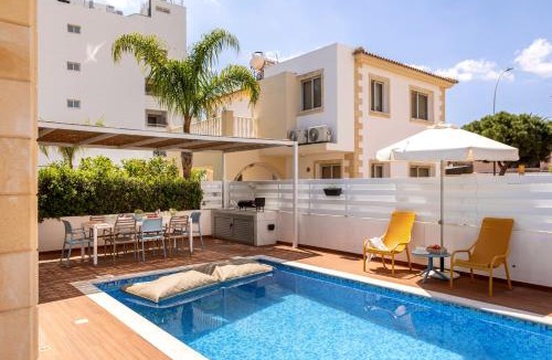 Protaras Villa | Villa Lantos Central Protaras