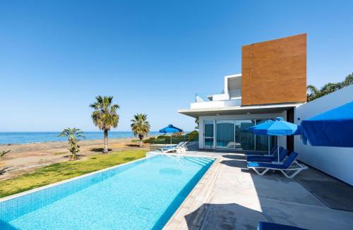 Argaka Villa | Seafront Villa Sea Gem - Private Beach Area & Infinity Pool