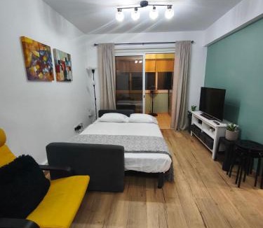 Skala Apartment | Renovated 2BR Apt near Mackenzie Beach - New Sunrise 105