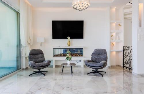 Kissonerga Villa | Olymp Royal Palace - Beachfront luxury Estate
