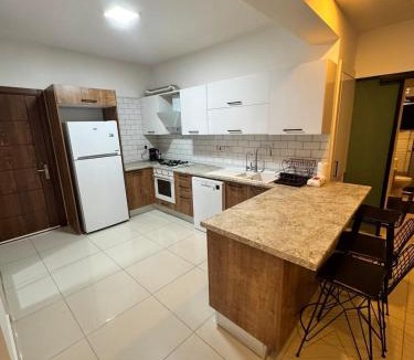 City Centre Apartment | Walking Distance to Bars and Casinos in the Center