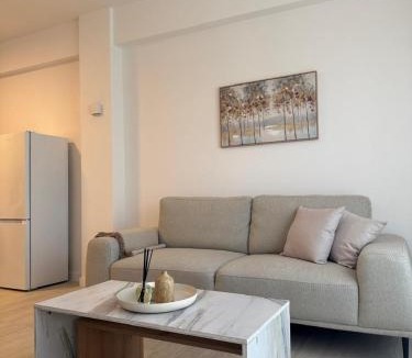 Agios Tychon Apartment | Palatino 1-Bedroom Apartment Near Beach