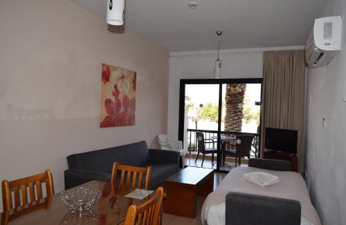 Kissonerga Apartment | Anna Hotel Apartments