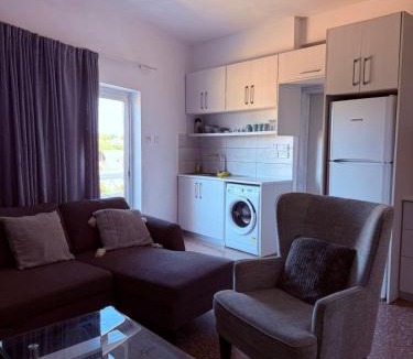 Kato Pyrgos Apartment | GA apartments